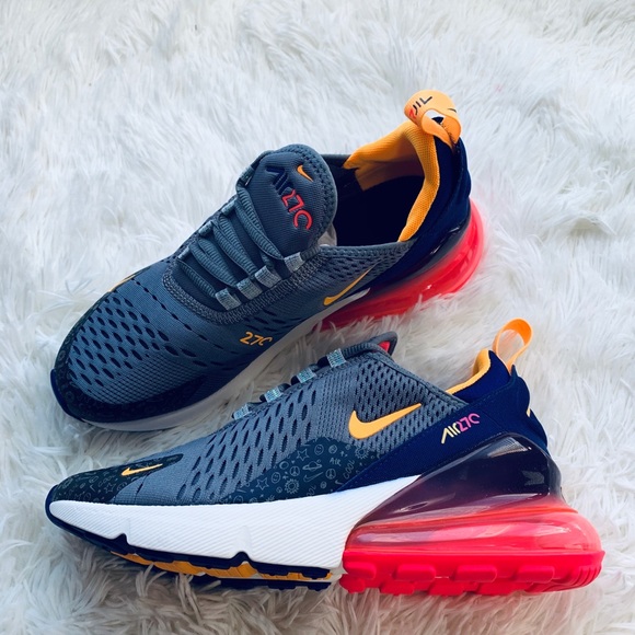 Nike Air Max 270 - Picture 3 of 6